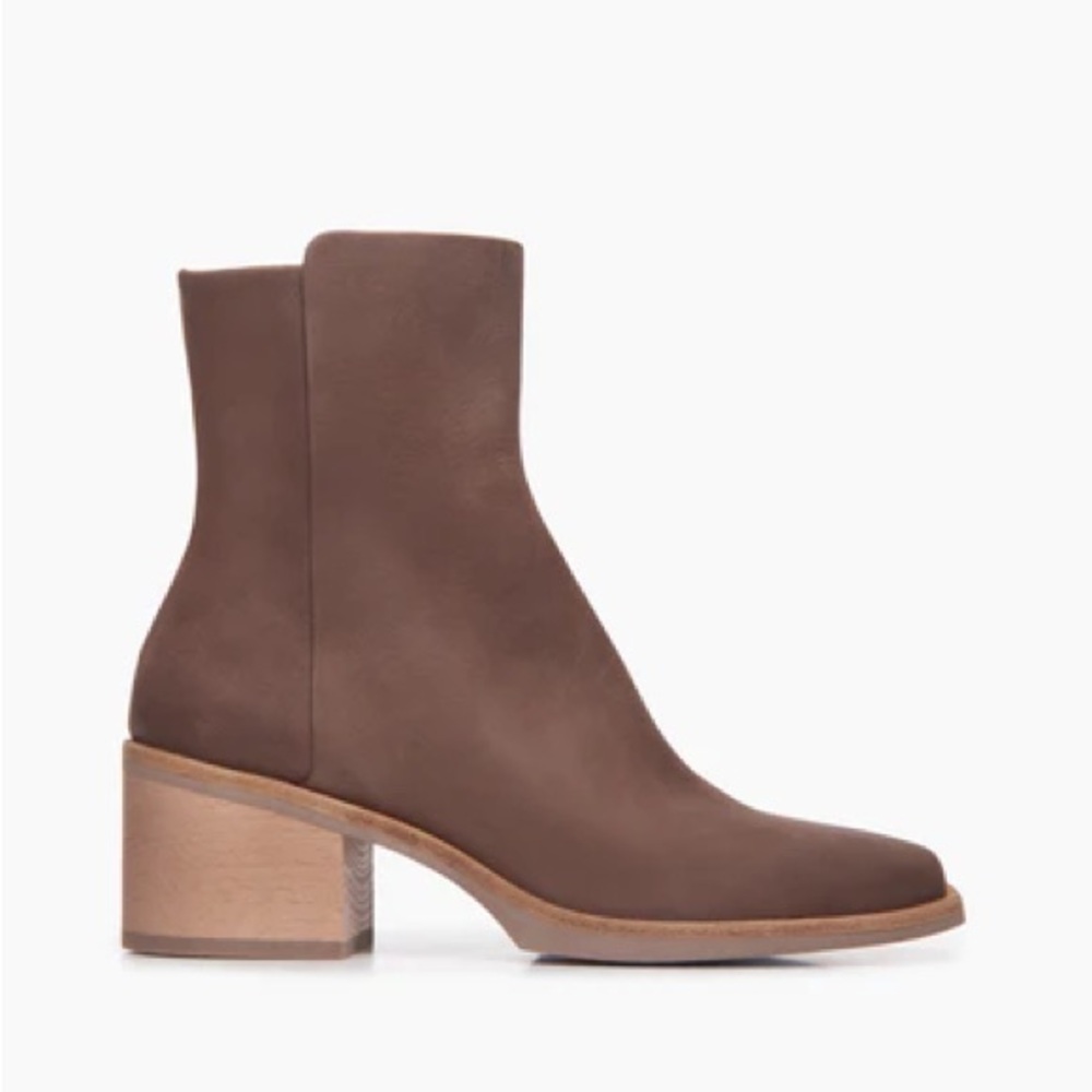 Coclico Franna Heeled Leather Ankle Boot Bootie 8